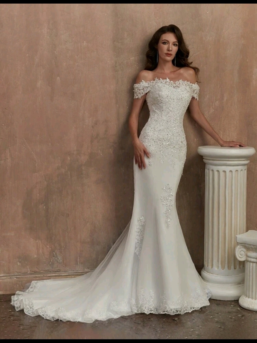 Elegant Off-Shoulder Lace Mermaid Wedding Dress in White